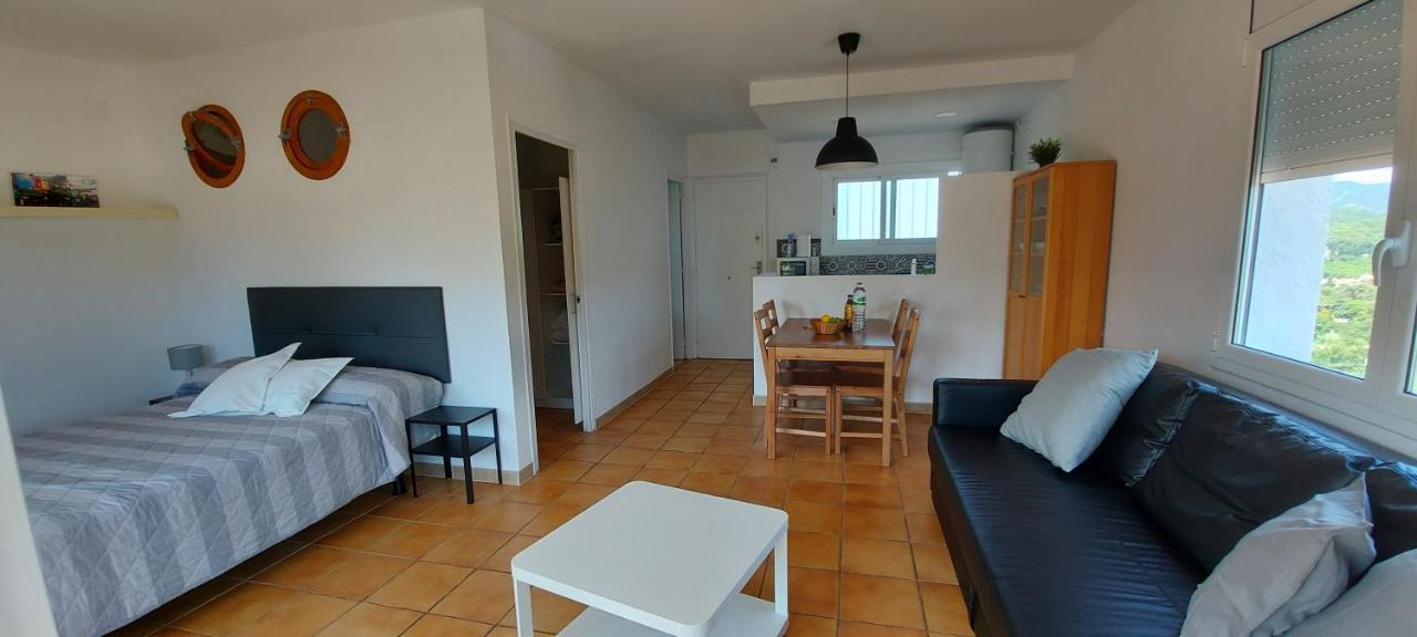 Apartamento Muy Tranquilo Con Piscina Apartment Tossa de Mar Ngoại thất bức ảnh